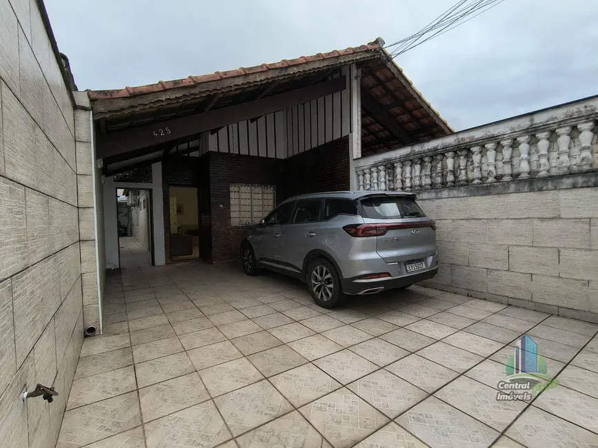 Casa com 2 quartos à venda, 150m2 em Praia Grande - SP - imagem 2 Foto 2 de Casa com 2 quartos à venda, 150m2 em Praia Grande - SP