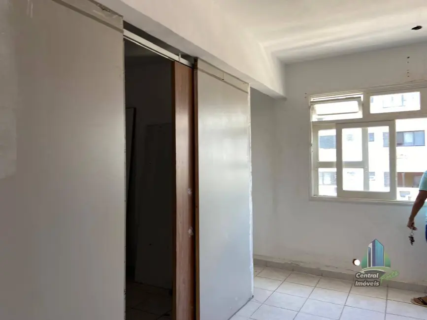 Foto 5 de Sala Comercial para alugar, 38m2 em Boqueirão, Praia Grande - SP