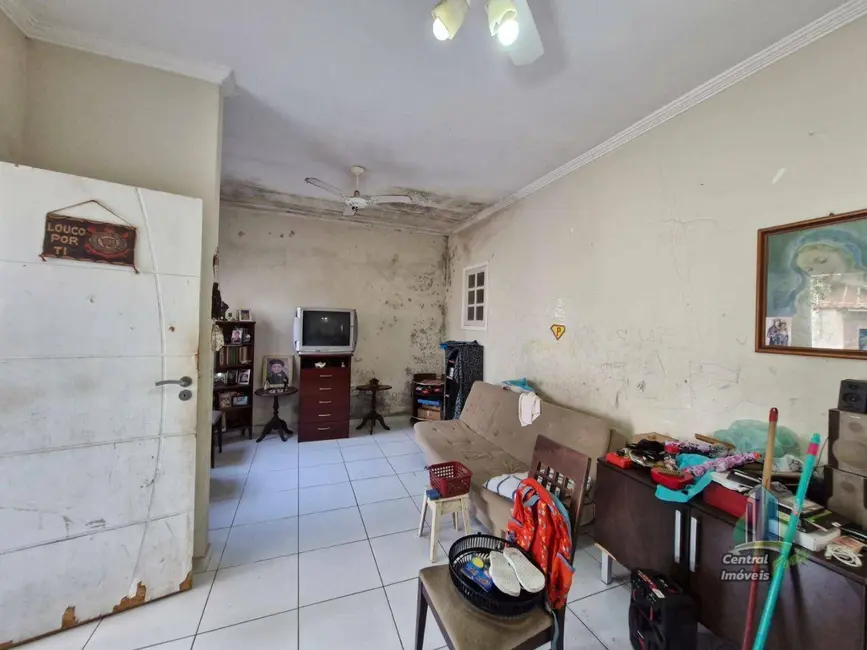 Foto 3 de Terreno / Lote à venda, 223m2 em Praia Grande - SP