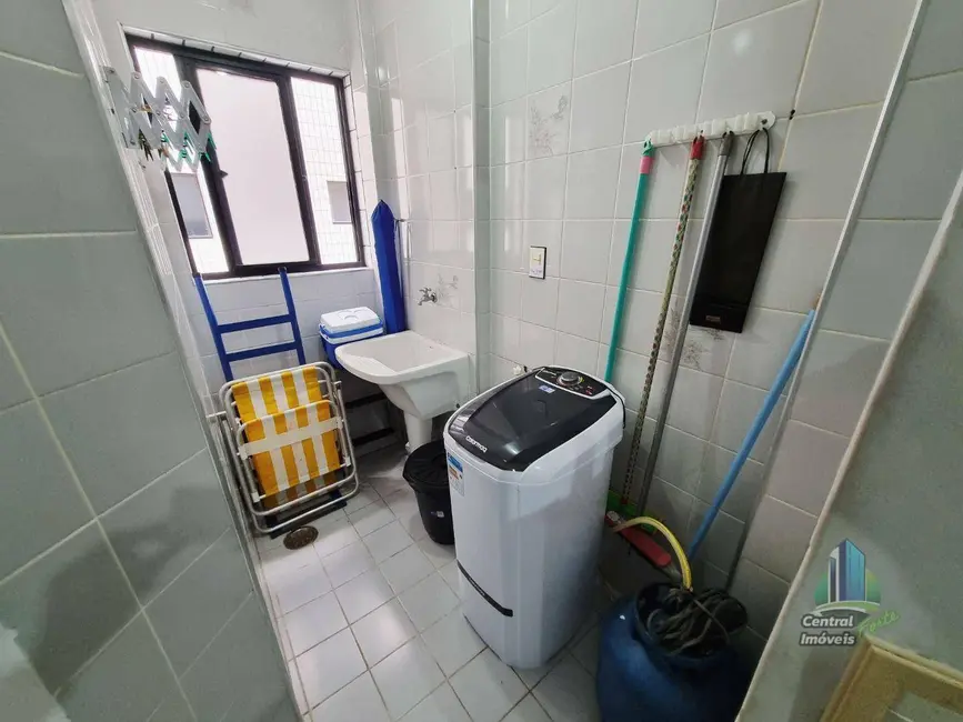 Kitnet com 1 quarto à venda, 34m2 em Canto do Forte, Praia Grande - SP - imagem 7 Foto 7 de Kitnet com 1 quarto à venda, 34m2 em Canto do Forte, Praia Grande - SP