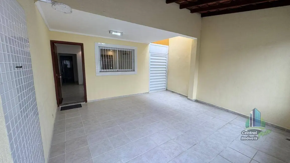 Sobrado com 2 quartos à venda, 120m2 em Canto do Forte, Praia Grande - SP - imagem 1 Foto 1 de Sobrado com 2 quartos à venda, 120m2 em Canto do Forte, Praia Grande - SP