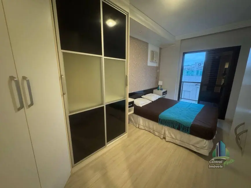 Foto 9 de Apartamento com 2 quartos à venda e para alugar, 100m2 em Jardim Três Marias, Guaruja - SP