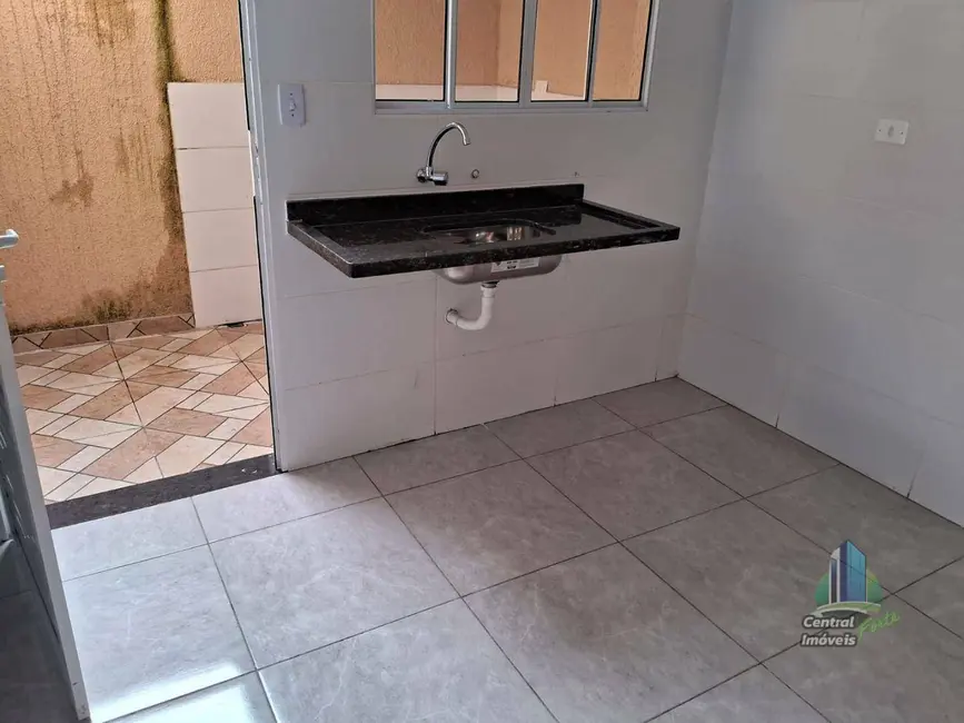 Foto 3 de Sobrado com 2 quartos à venda, 300m2 em Praia Grande - SP