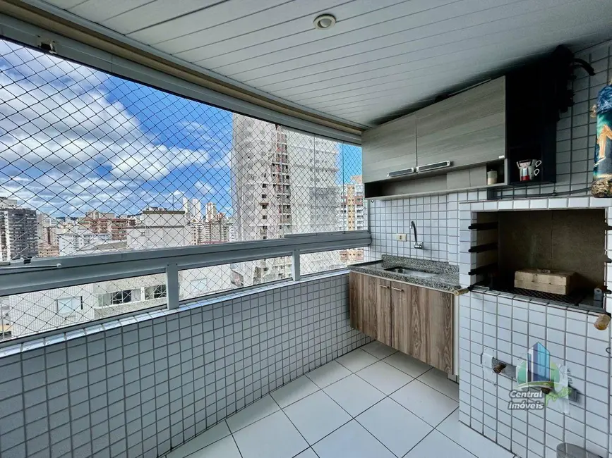 Foto 2 de Apartamento com 2 quartos à venda, 71m2 em Praia Grande - SP