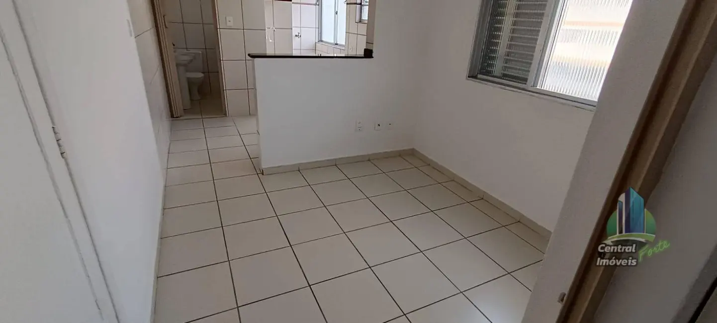 Foto 2 de Apartamento com 1 quarto à venda, 33m2 em Boqueirão, Praia Grande - SP