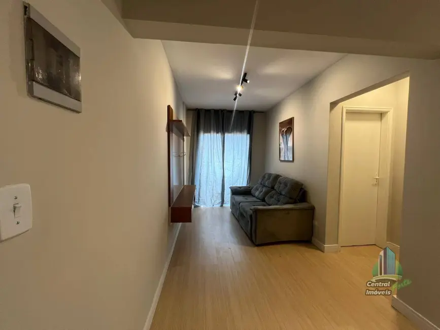 Foto 2 de Apartamento com 1 quarto à venda, 36m2 em Maracanã, Praia Grande - SP