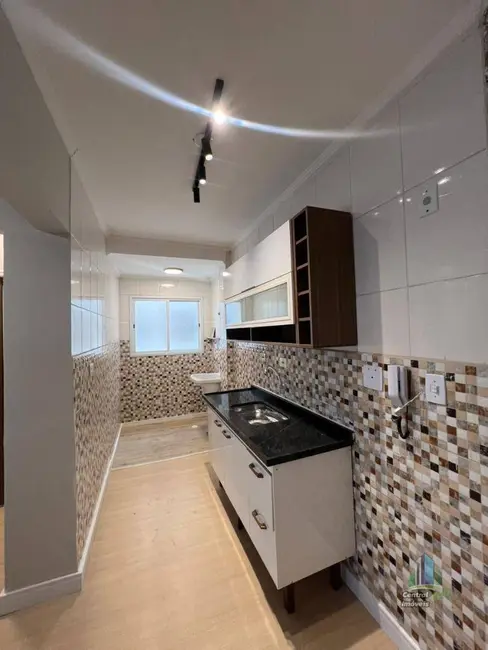 Foto 8 de Apartamento com 1 quarto à venda, 36m2 em Maracanã, Praia Grande - SP