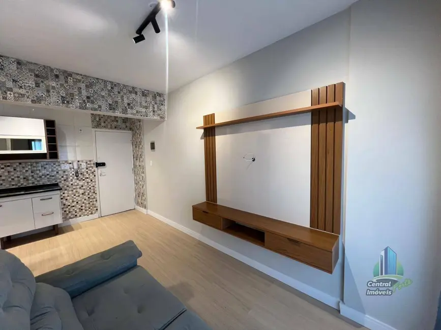 Foto 7 de Apartamento com 1 quarto à venda, 36m2 em Maracanã, Praia Grande - SP