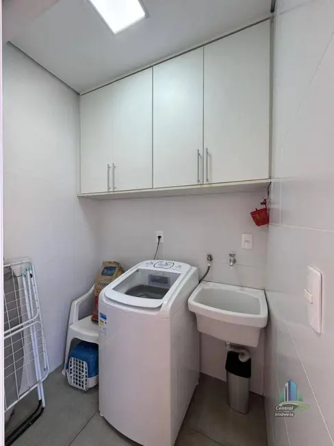 Foto 9 de Casa com 4 quartos à venda, 195m2 em Praia Grande - SP