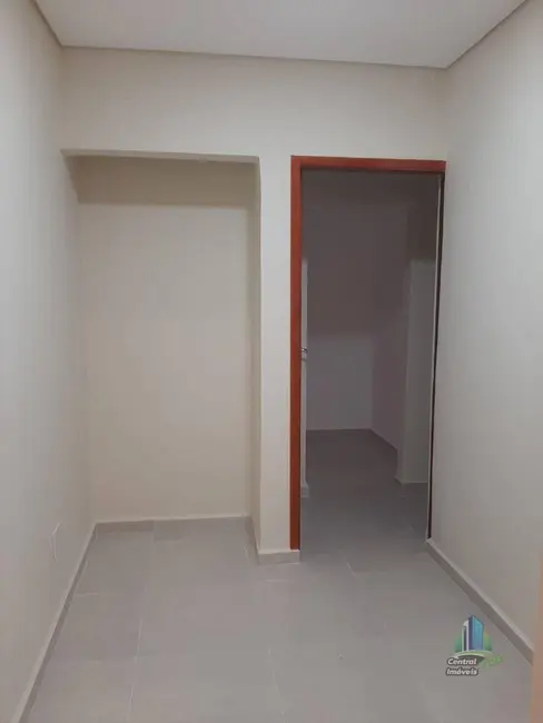 Casa com 2 quartos à venda e para alugar, 120m2 em Praia Grande - SP - imagem 9 Foto 9 de Casa com 2 quartos à venda e para alugar, 120m2 em Praia Grande - SP