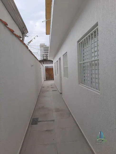Casa com 2 quartos à venda e para alugar, 120m2 em Praia Grande - SP - imagem 7 Foto 7 de Casa com 2 quartos à venda e para alugar, 120m2 em Praia Grande - SP