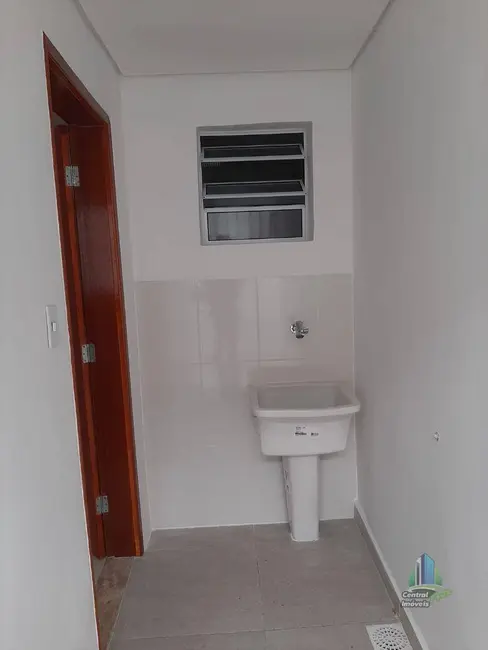 Casa com 2 quartos à venda e para alugar, 120m2 em Praia Grande - SP - imagem 5 Foto 5 de Casa com 2 quartos à venda e para alugar, 120m2 em Praia Grande - SP