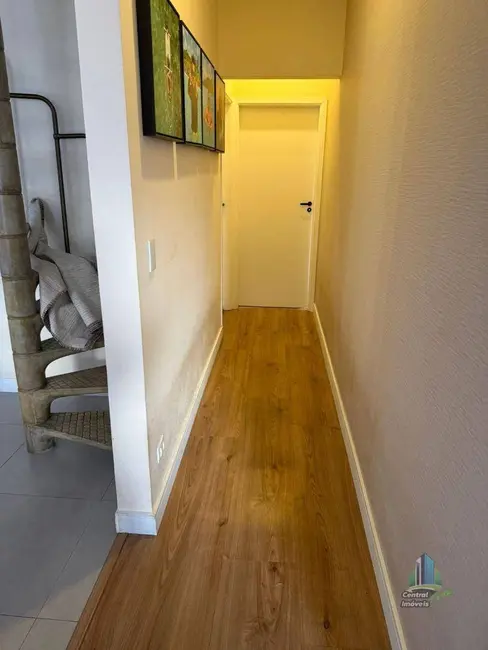 Foto 4 de Casa com 4 quartos à venda, 336m2 em Canto do Forte, Praia Grande - SP