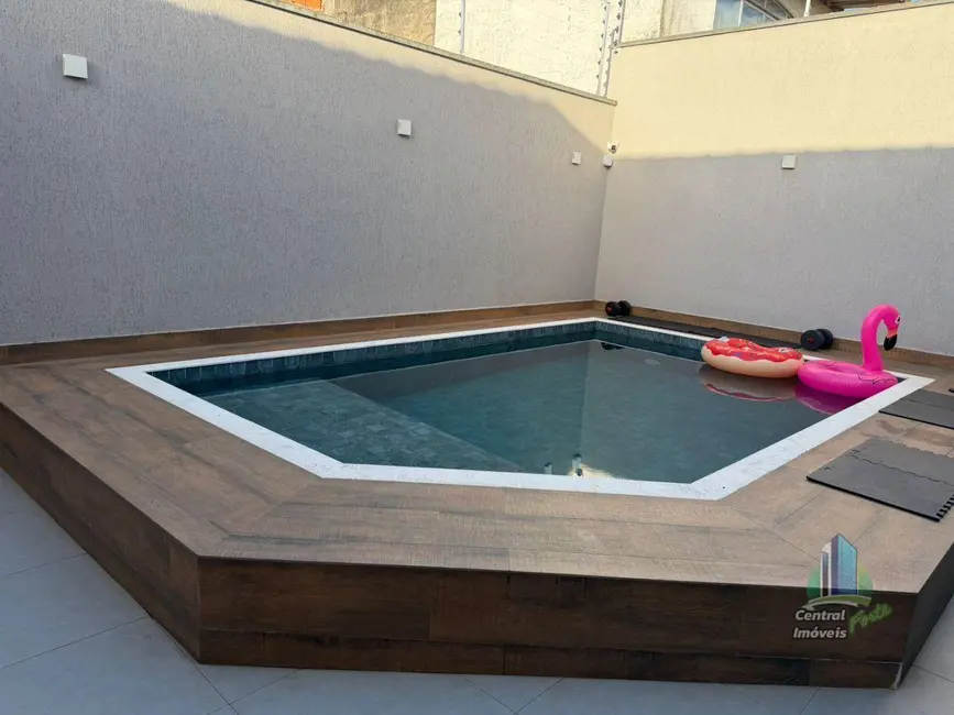 Foto 1 de Casa com 4 quartos à venda, 336m2 em Canto do Forte, Praia Grande - SP