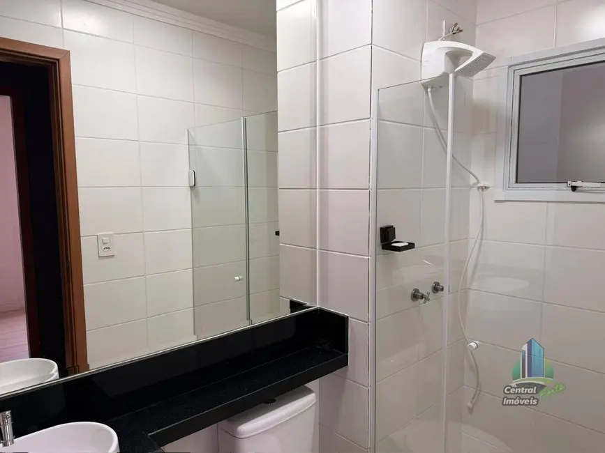Foto 2 de Apartamento com 2 quartos à venda, 55m2 em Praia Grande - SP