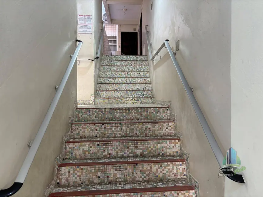 Foto 9 de Apartamento com 1 quarto para alugar, 45m2 em Canto do Forte, Praia Grande - SP