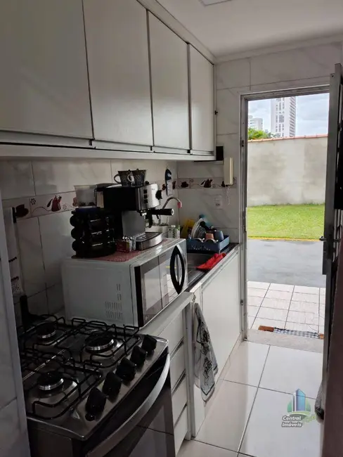 Kitnet com 1 quarto à venda, 30m2 em Canto do Forte, Praia Grande - SP - imagem 6 Foto 6 de Kitnet com 1 quarto à venda, 30m2 em Canto do Forte, Praia Grande - SP