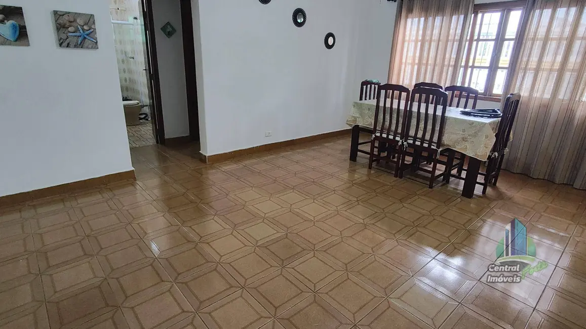 Foto 6 de Casa com 3 quartos para alugar, 375m2 em Mirim, Praia Grande - SP