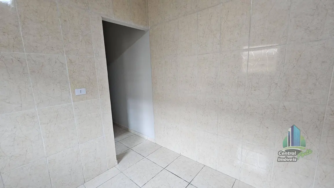 Foto 6 de Casa com 2 quartos à venda, 150m2 em Praia Grande - SP