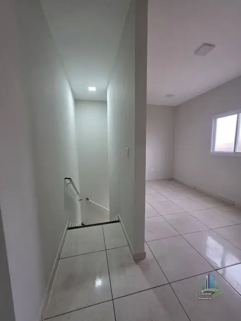 Foto 7 de Casa de Condomínio com 2 quartos à venda, 60m2 em Praia Grande - SP