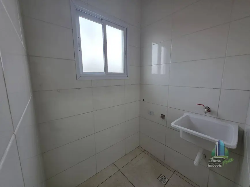 Foto 3 de Casa de Condomínio com 2 quartos à venda, 60m2 em Praia Grande - SP