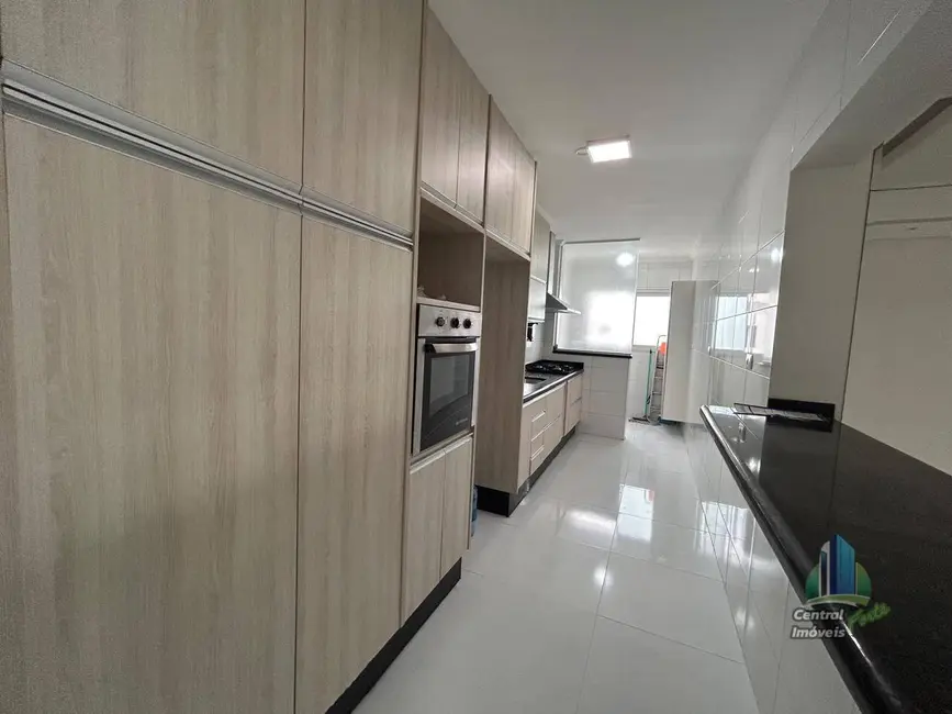 Foto 3 de Apartamento com 3 quartos para alugar, 101m2 em Canto do Forte, Praia Grande - SP