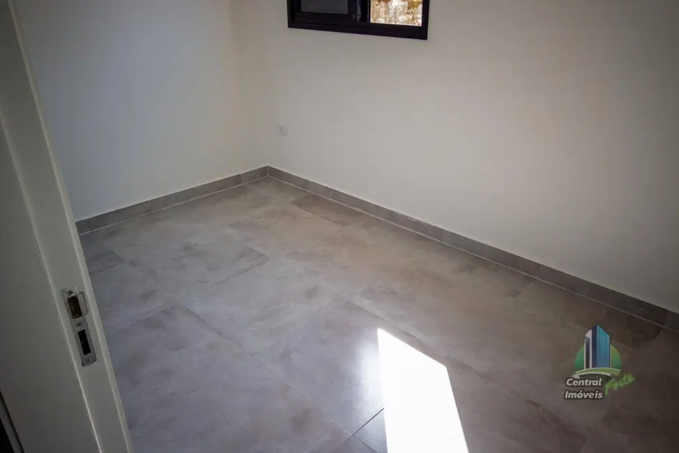 Foto 9 de Sobrado com 2 quartos à venda e para alugar, 300m2 em Praia Grande - SP