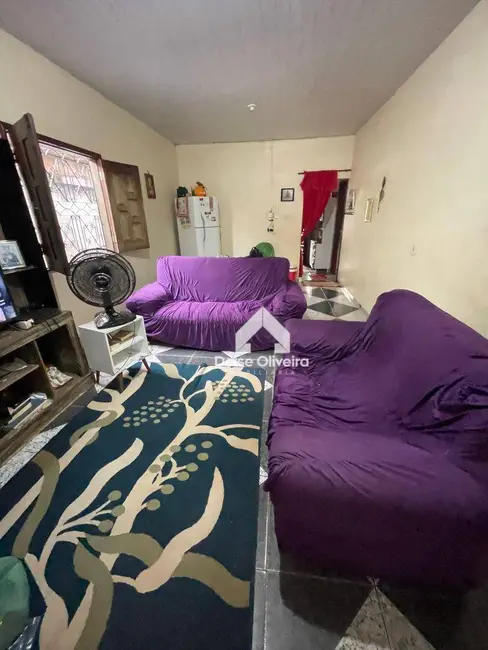 Foto 2 de Casa com 3 quartos à venda, 300m2 em Aeroporto Velho, Santarem - PA