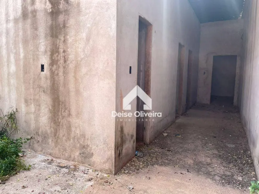 Casa com 3 quartos à venda, 240m2 em Maicá, Santarem - PA - imagem 4 Foto 4 de Casa com 3 quartos à venda, 240m2 em Maicá, Santarem - PA