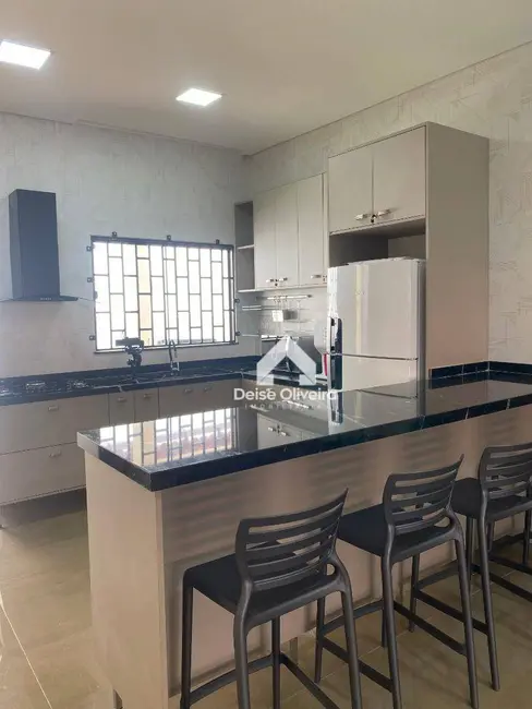 Casa com 3 quartos à venda, 626m2 em Alter do Chão, Santarem - PA - imagem 7 Foto 7 de Casa com 3 quartos à venda, 626m2 em Alter do Chão, Santarem - PA