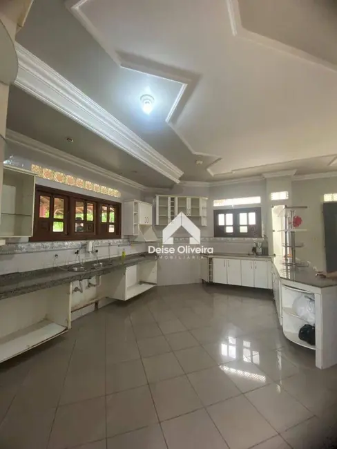 Casa com 4 quartos à venda, 1190m2 em Centro, Santarem - PA - imagem 5 Foto 5 de Casa com 4 quartos à venda, 1190m2 em Centro, Santarem - PA