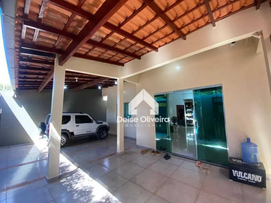 Casa com 3 quartos à venda, 200m2 em Aeroporto Velho, Santarem - PA - imagem 3 Foto 3 de Casa com 3 quartos à venda, 200m2 em Aeroporto Velho, Santarem - PA