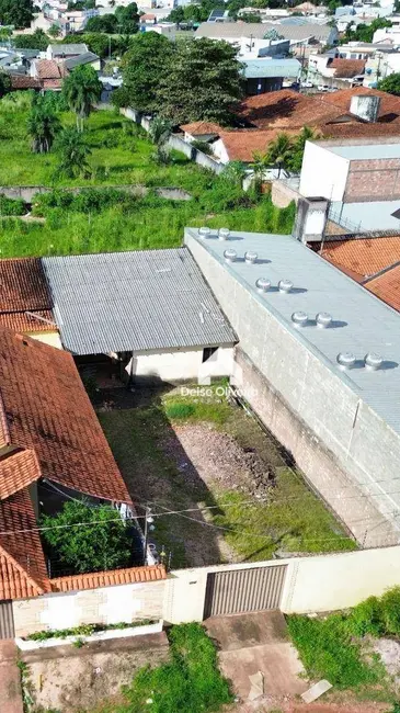 Foto 2 de Terreno / Lote à venda, 300m2 em Aeroporto Velho, Santarem - PA