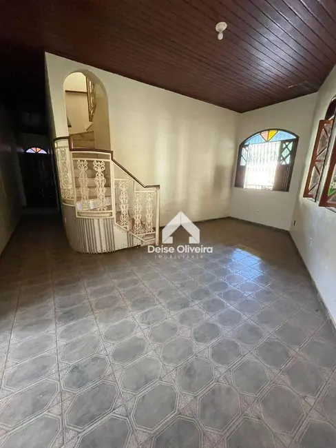 Casa com 4 quartos à venda, 600m2 em Aeroporto Velho, Santarem - PA - imagem 4 Foto 4 de Casa com 4 quartos à venda, 600m2 em Aeroporto Velho, Santarem - PA