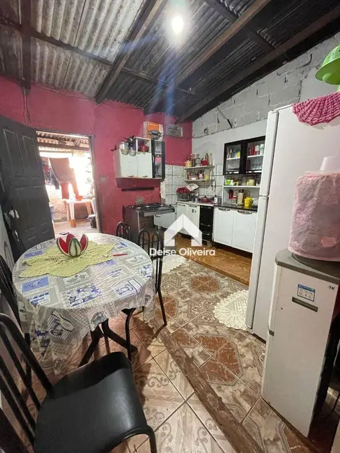 Casa com 1 quarto à venda, 35m2 em Interventoria, Santarem - PA - imagem 3 Foto 3 de Casa com 1 quarto à venda, 35m2 em Interventoria, Santarem - PA
