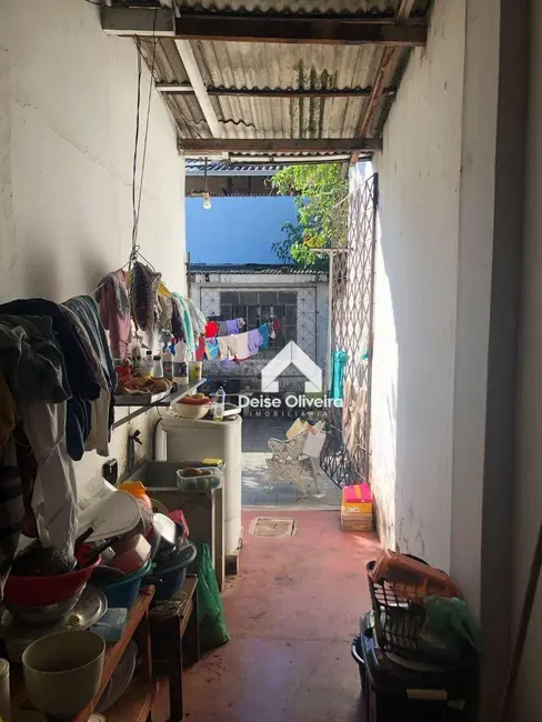 Casa com 3 quartos à venda, 225m2 em Centro, Santarem - PA - imagem 5 Foto 5 de Casa com 3 quartos à venda, 225m2 em Centro, Santarem - PA