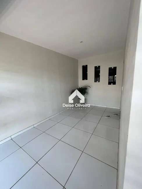 Casa com 1 quarto à venda, 72m2 em Maracanã I, Santarem - PA - imagem 4 Foto 4 de Casa com 1 quarto à venda, 72m2 em Maracanã I, Santarem - PA