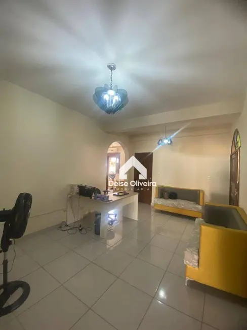 Casa com 5 quartos à venda, 1200m2 em Centro, Santarem - PA - imagem 5 Foto 5 de Casa com 5 quartos à venda, 1200m2 em Centro, Santarem - PA