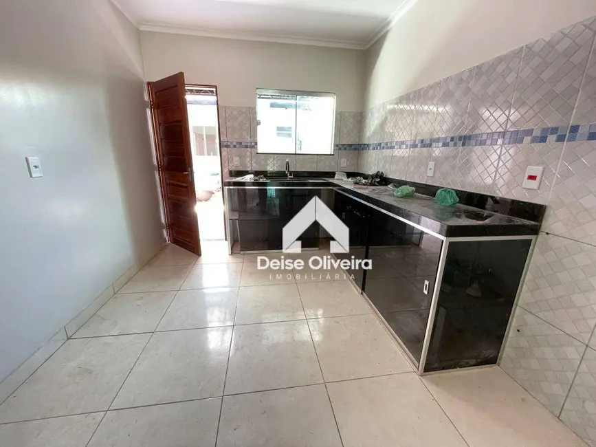 Casa com 4 quartos à venda, 300m2 em Urumari, Santarem - PA - imagem 3 Foto 3 de Casa com 4 quartos à venda, 300m2 em Urumari, Santarem - PA