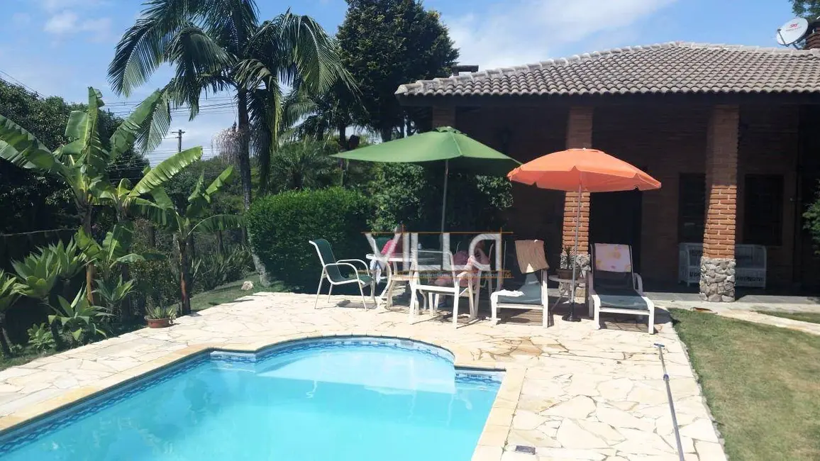 Foto 1 de Casa de Condomínio com 3 quartos à venda, 1170m2 em Valinhos - SP