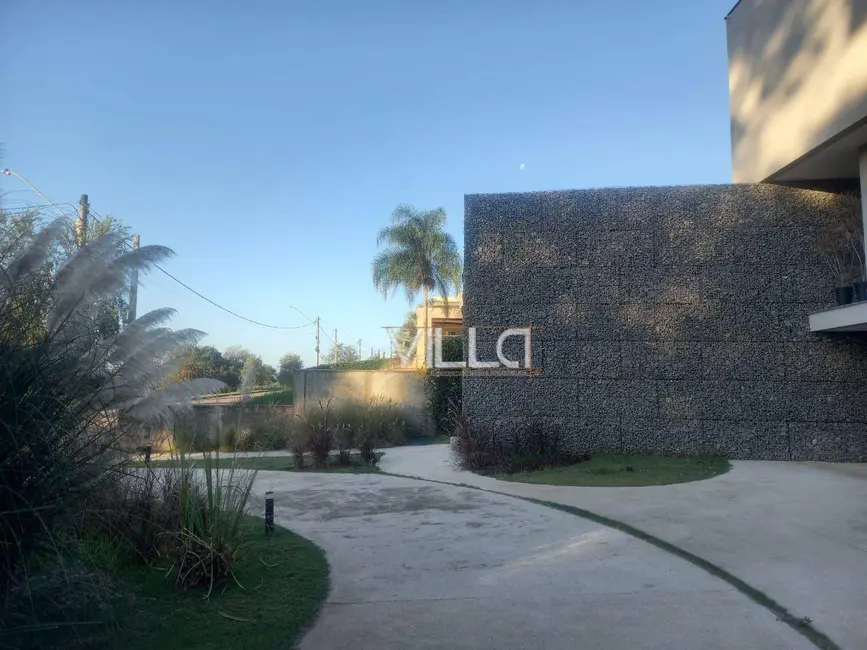 Casa de Condomínio com 3 quartos à venda, 1100m2 em Ville de France, Itatiba - SP - imagem 3 Foto 3 de Casa de Condomínio com 3 quartos à venda, 1100m2 em Ville de France, Itatiba - SP