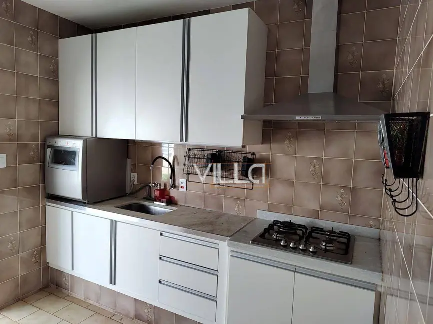 Foto 9 de Casa com 2 quartos à venda, 1000m2 em Jardim Leonor, Itatiba - SP