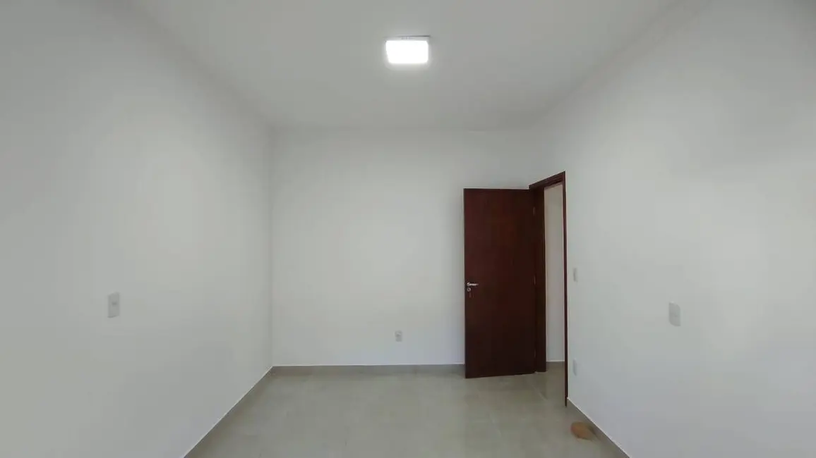 Foto 3 de Casa com 2 quartos à venda, 150m2 em Loteamento Horizonte Azul, Itatiba - SP