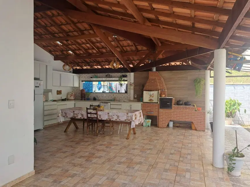 Foto 1 de Chácara com 3 quartos à venda, 1628m2 em Jardim Nova América, Itatiba - SP