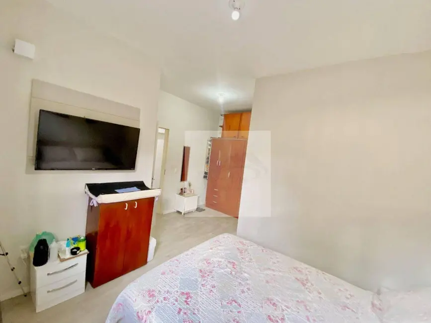 Foto 7 de Casa com 3 quartos à venda, 250m2 em Jardim Verona, Itatiba - SP
