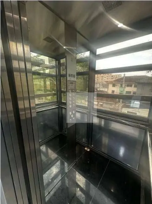 Casa com 5 quartos para alugar, 260m2 em Campo Grande, Santos - SP - imagem 5 Foto 5 de Casa com 5 quartos para alugar, 260m2 em Campo Grande, Santos - SP