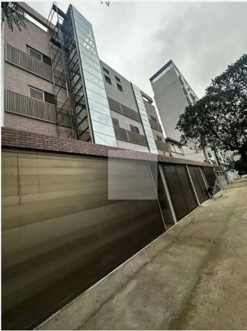 Casa com 5 quartos para alugar, 260m2 em Campo Grande, Santos - SP - imagem 7 Foto 7 de Casa com 5 quartos para alugar, 260m2 em Campo Grande, Santos - SP