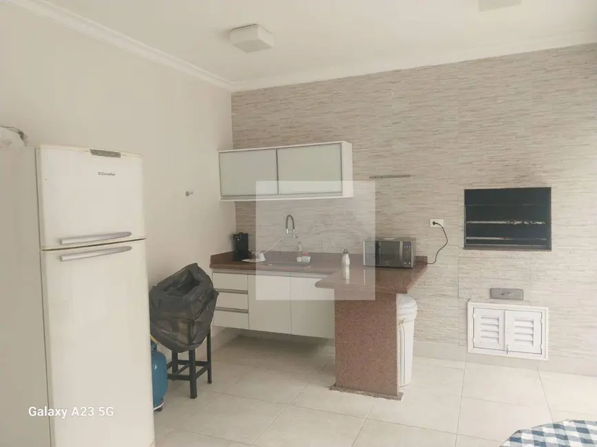 Foto 4 de Apartamento com 3 quartos à venda, 107m2 em Guaruja - SP