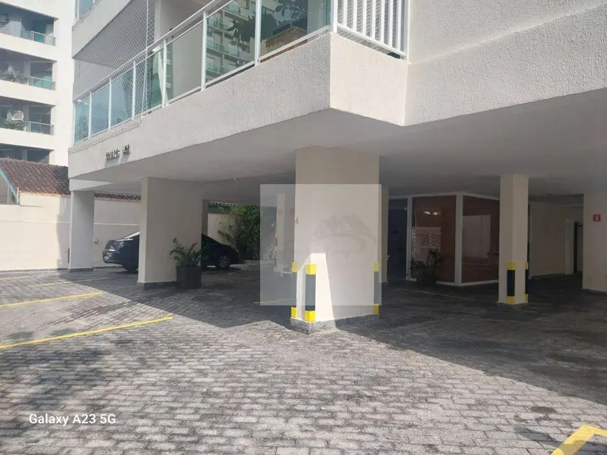 Foto 7 de Apartamento com 3 quartos à venda, 107m2 em Guaruja - SP