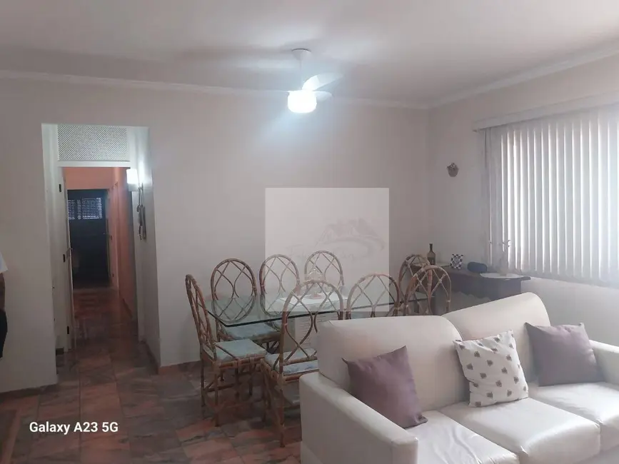 Foto 9 de Apartamento com 3 quartos à venda, 107m2 em Guaruja - SP